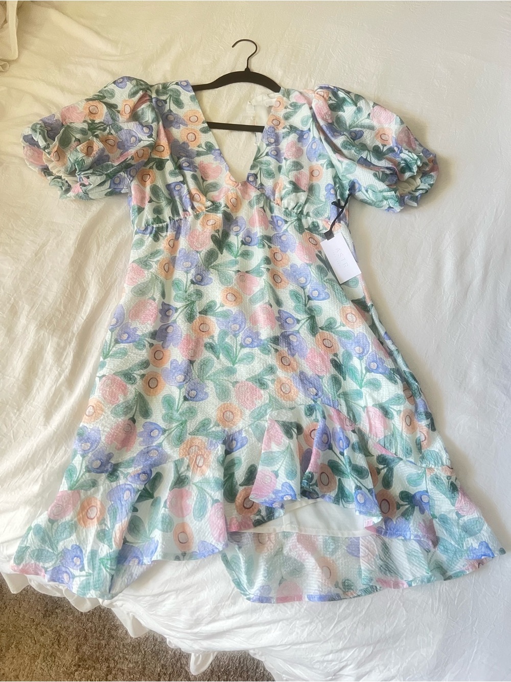 ASTR Floral Puff-Sleeve V-Neck Dress in Pastel Multi